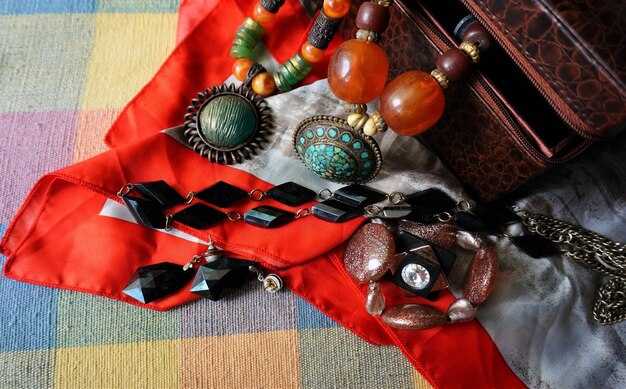 Кто и зачем создавал обереги?