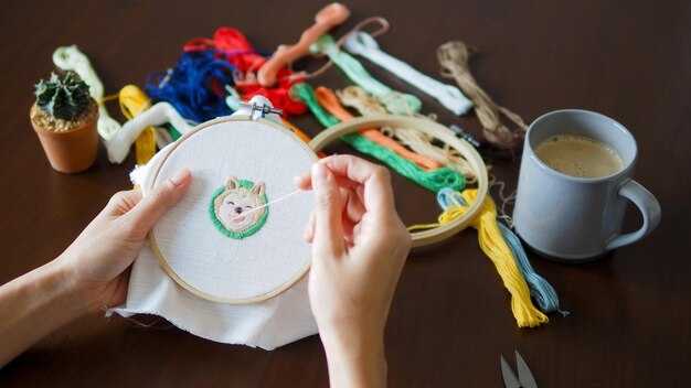 Стежки для начинающих: знакомимся с базовыми техниками