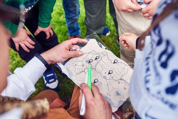 Трудовая деятельность в старшей группе: карты для обучения и развития